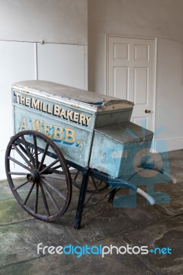 The Mill Bakery's Old  Handcart In Rye East Sussex Stock Photo