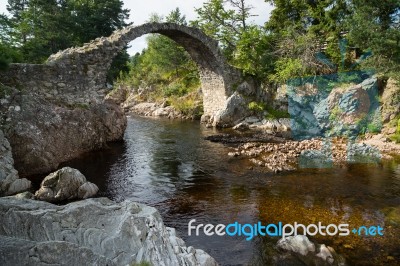The Packhorse Bridge At Carrbridge Stock Photo