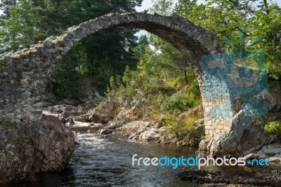 The Packhorse Bridge At Carrbridge Stock Photo