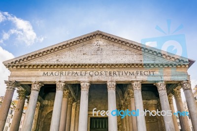 The Pantheon In Rome Stock Photo