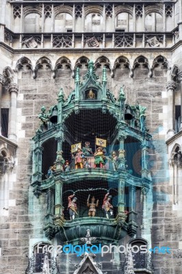 The Rathaus-glockenspiel In Munich Stock Photo