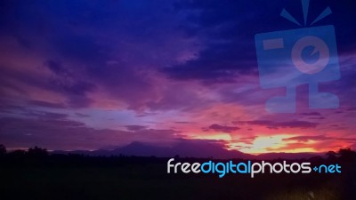 The Sky And Cloudy On Twilight    Stock Photo
