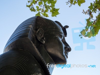 The Sphinx On The Embankment In London Stock Photo
