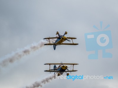 The Trig Aerobatic Team Flying Over Biggin Hill Airport Stock Photo