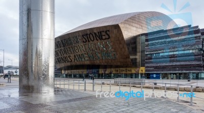 The Water Tower And Millennium In Cardiff Stock Photo