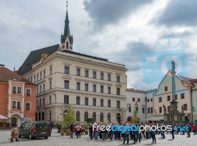 Tourists Sightseeing In Cesky Krumlov In The Czech Republic Stock Photo Tourists Sightseeing In Cesky Krumlov In The Czech Republic Stock Photo