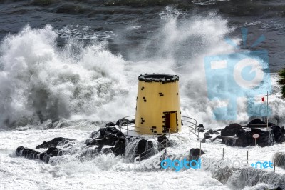 Tropical Storm Hitting The Lookout Tower In The Grounds Of The S… Stock Photo