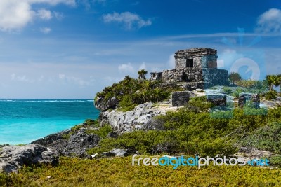 Tulum Ruins By The Caribbean Sea Stock Photo