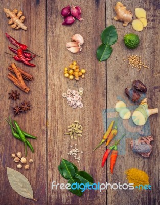 Various Of Thai Food Cooking Ingredients And Spice Red Curry Pas… Stock Photo