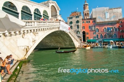 Venice Italy Rialto Bridge View Stock Photo