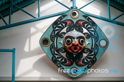 Victoria, British Columbia/canada - August 12 : Native Indian Ar… Stock Photo Victoria, British Columbia/canada - August 12 : Native Indian Ar… Stock Photo