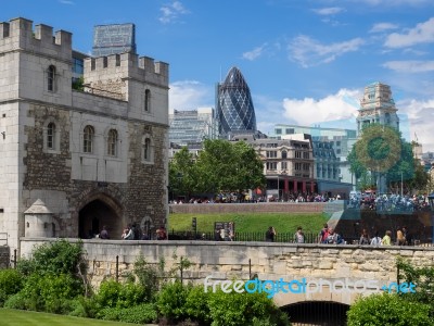View Across The Tower Of London To The City Stock Photo