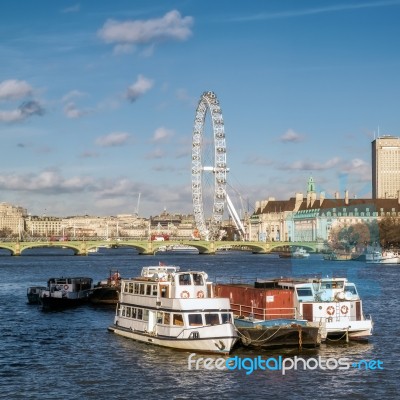 View Along The River Thames To The London Eye Stock Photo