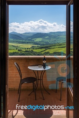 View From The Balcony Of The Hotel Piccolo In Pienza Stock Photo