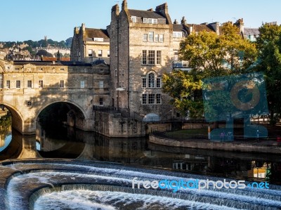 View Of Pulteney Bridge And Weir In Bath Stock Photo