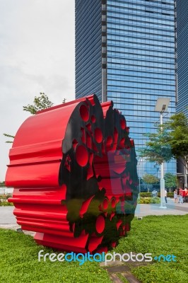 View Of Skyscrapers And Modern Art In Singapore Stock Photo