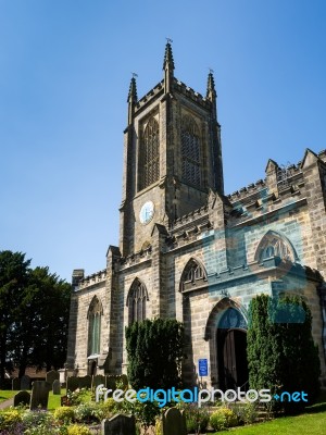 View Of St Swithun's Church In East Grinstead Stock Photo