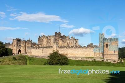 View Of The Castle In Alnwick Stock Photo View Of The Castle In Alnwick Stock Photo