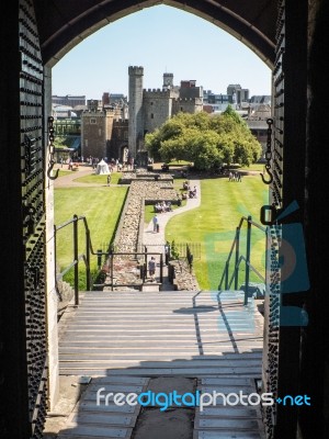 View Of The Gounds Of Cardiff Castle From The Keep Door Stock Photo