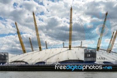 View Of The O2 Building From The River Thames Stock Photo