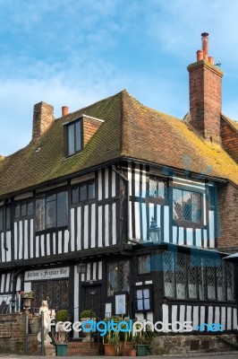 View Of The Parlour Aand Fireplace Bar In Rye East Sussex Stock Photo