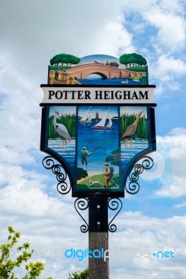 View Of The Town Sign At Potter Heigham Stock Photo