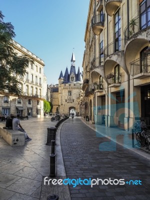 View Towards Porte Cailhau (palace Gate) In Bordeaux Stock Photo