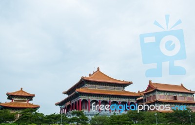 Wat Leng-noei-yi 2, The Largest Chinese Buddhist Temple In Thail… Stock Photo