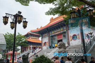 Wat Leng-noei-yi 2, The Largest Chinese Buddhist Temple In Thail… Stock Photo