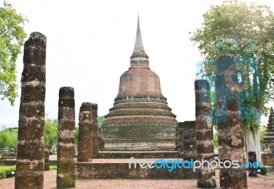 Wat Sa Si In Sukhothai Historical Park, Thailand Stock Photo