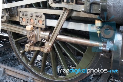 Wheel Of U Class Locomotive At Sheffield Park Station Stock Photo