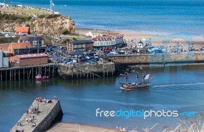 Whitby Harbour In North Yorkshire Stock Photo