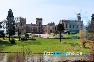 Witley Court Ruins Formal Gardens And Classical Fountains Stock Photo