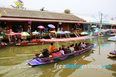 Wooden Boats Busy Ferrying People At Amphawa Floating Market Stock Photo