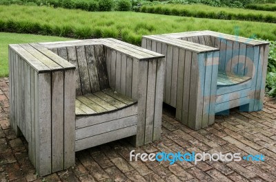 Wooden Garden Seat-england-uk Stock Photo