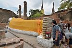 Ayutthaya,thailand, - September, 18, 2016 : Unidentified Name Tourist To Visit At Reclining Buddha In Wat Yai Chaimongkol Temple Is In The City Of Ayutthaya Which Is A Popular Tourist.thailand Stock Photo