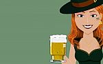 Close Up Of Irish Girl Holding A Glass Of Beer Stock Photo