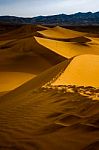 Mesquite Sand Dunes At Sunrise - Death Valley National Park Stock Photo