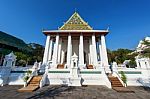 Wat Chaloem Prakiat In Nontaburi Stock Photo